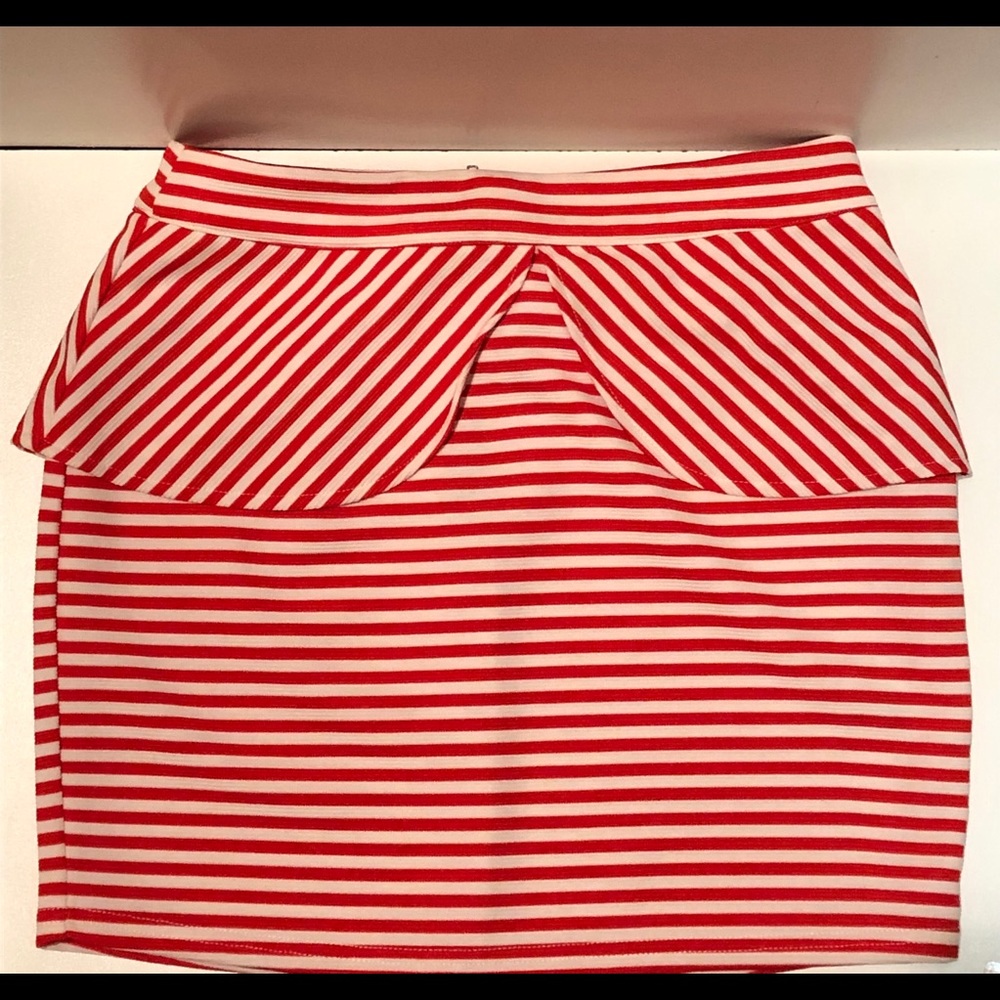 NEW! Short Red White Striped Peplum Skirt_Size M